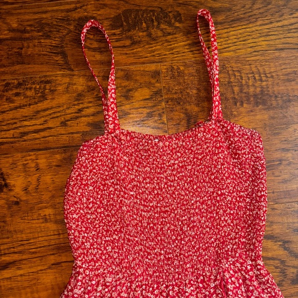 Hollister Red Floral Sundress Smocked Bodice Women’s High-Low Flowy Maxi Dress - Picture 3 of 8